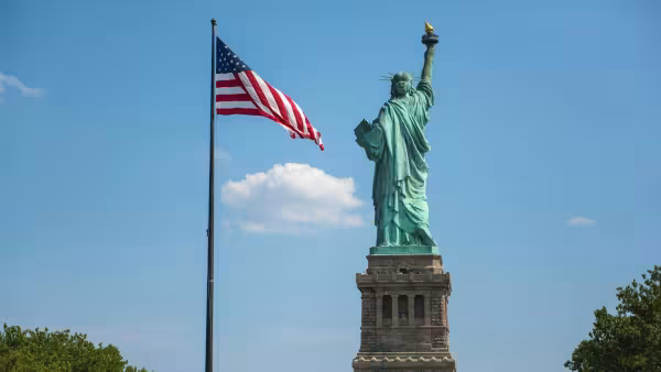 Trump Removes Attorney General Bondi After Epstein Disputes and Stalled Prosecutions