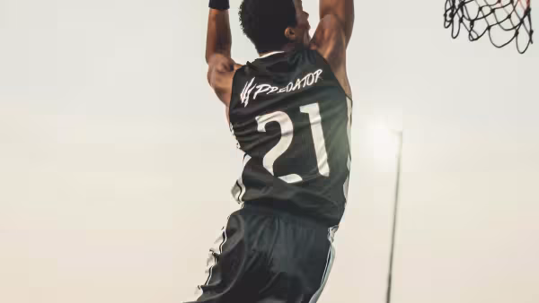 Rosenior tears into Chelsea after Brighton rout, condemns 'indefensible' display